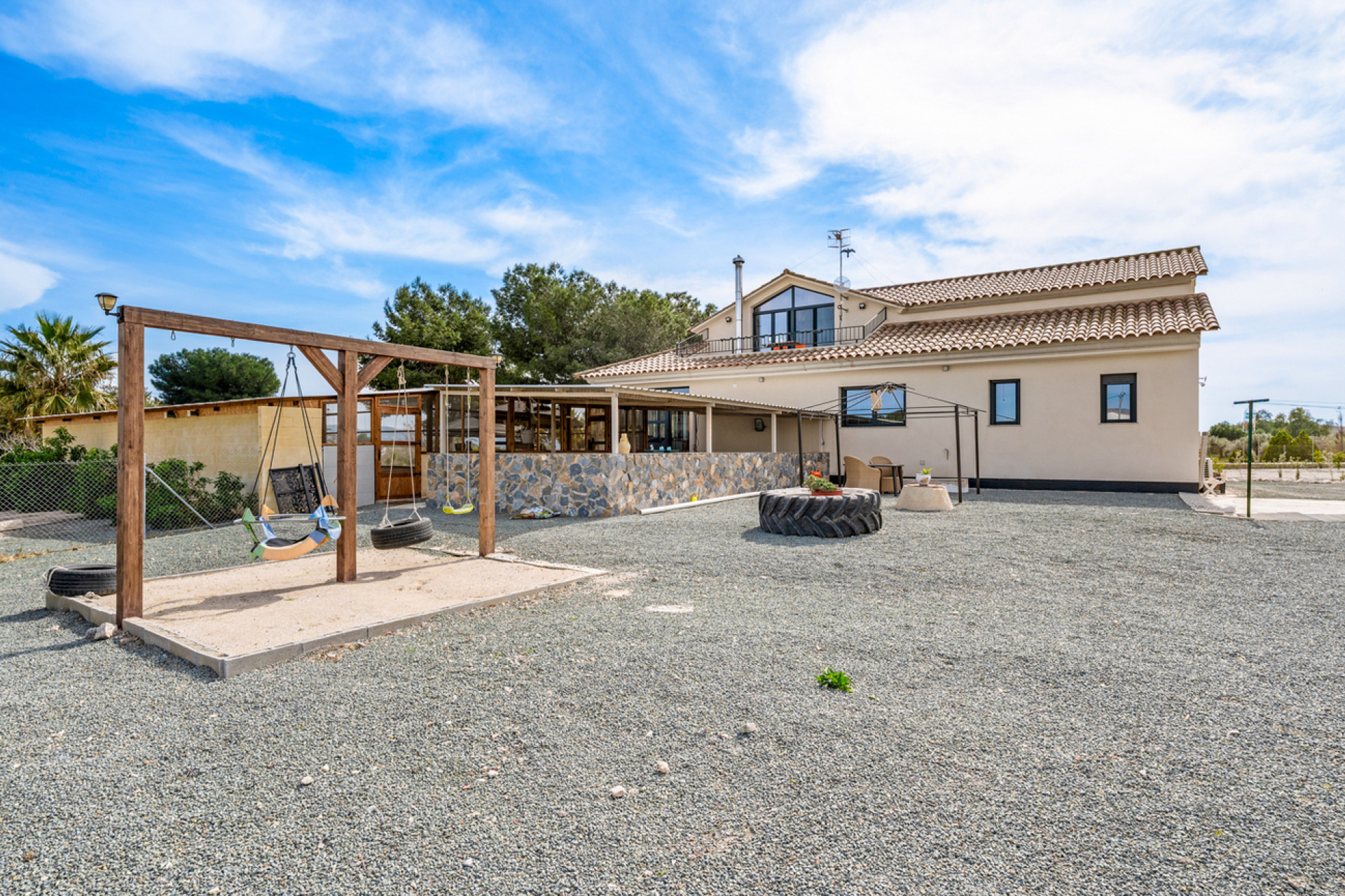 Resale - Finca - Country Property -
Puerto Lumbreras - El Esparragal