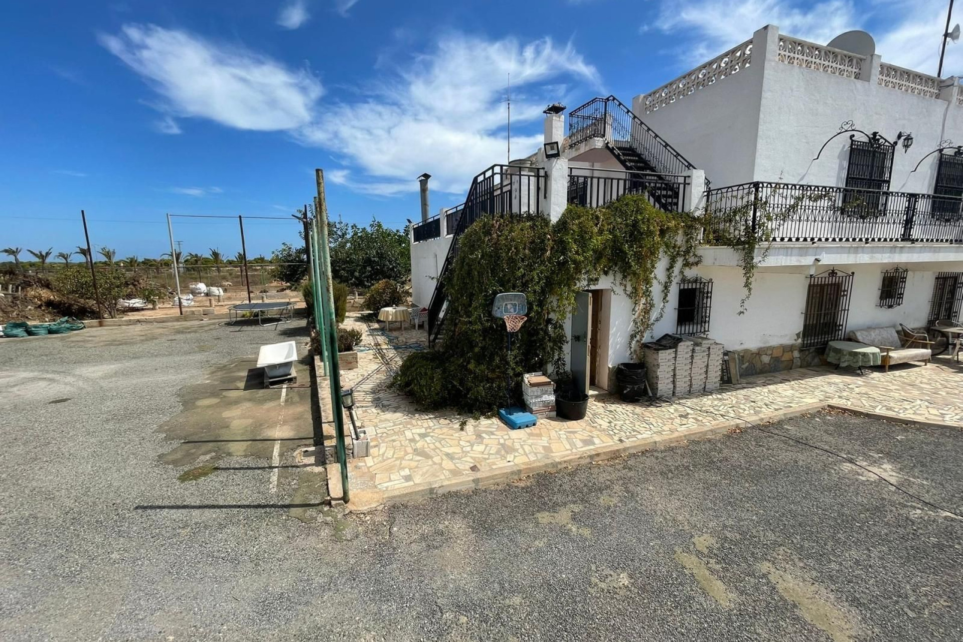 Resale - Finca / Country Property -
San Fulgencio