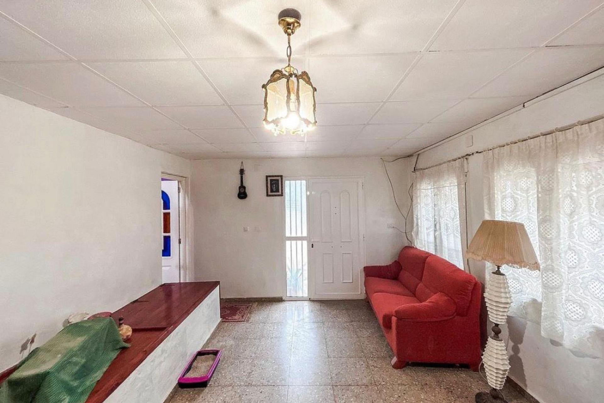 Resale - Finca / Country Property -
Sax