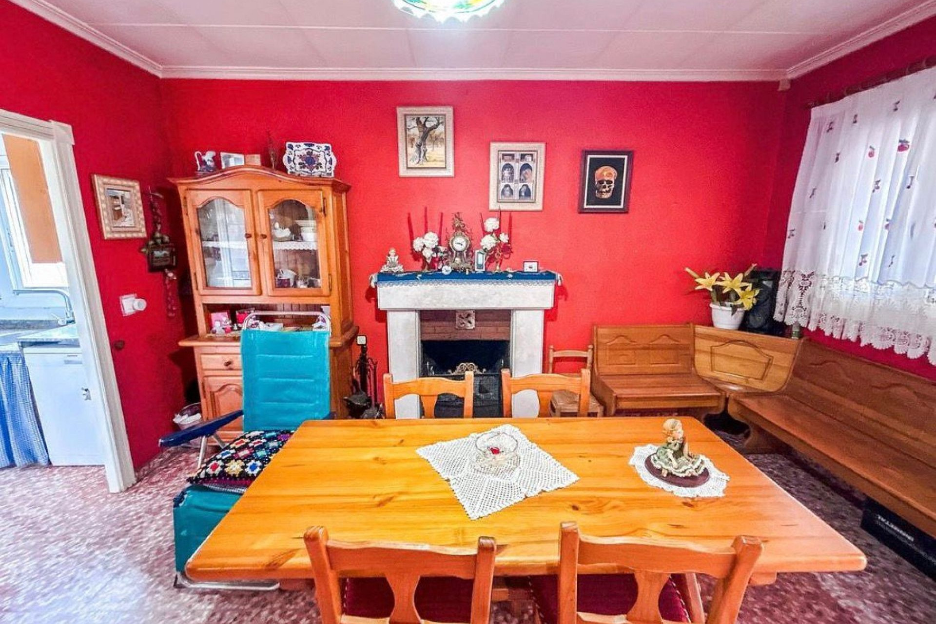 Resale - Finca / Country Property -
Sax