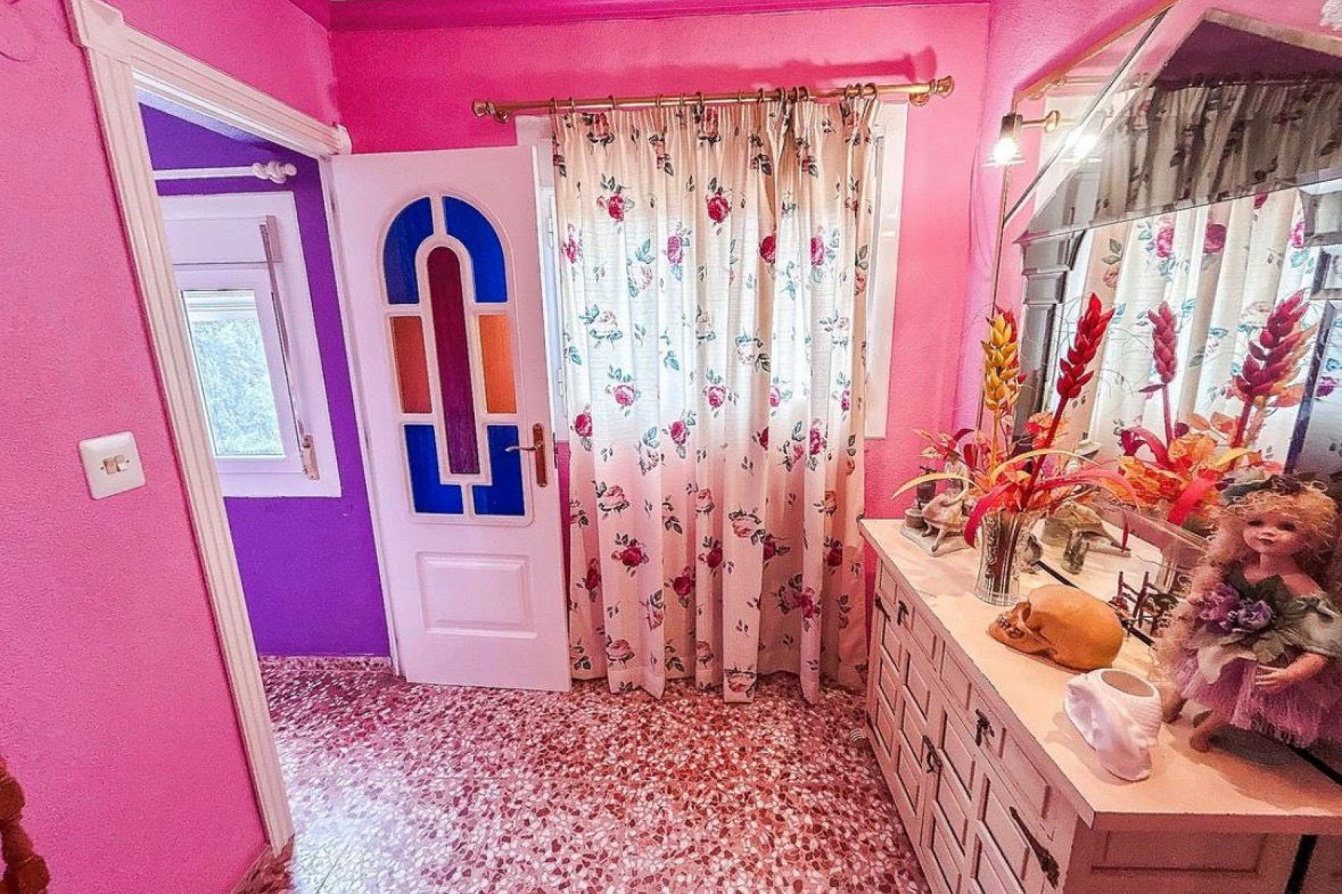 Resale - Finca / Country Property -
Sax