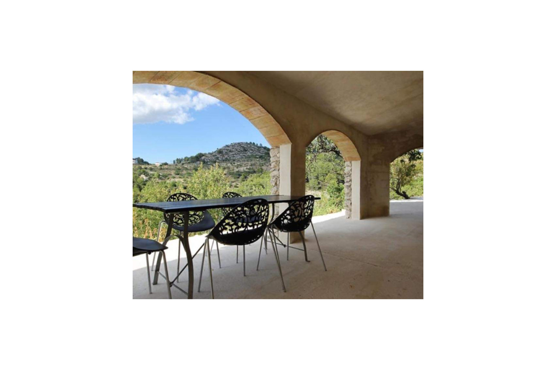 Resale - Finca / Country Property -
Taberna