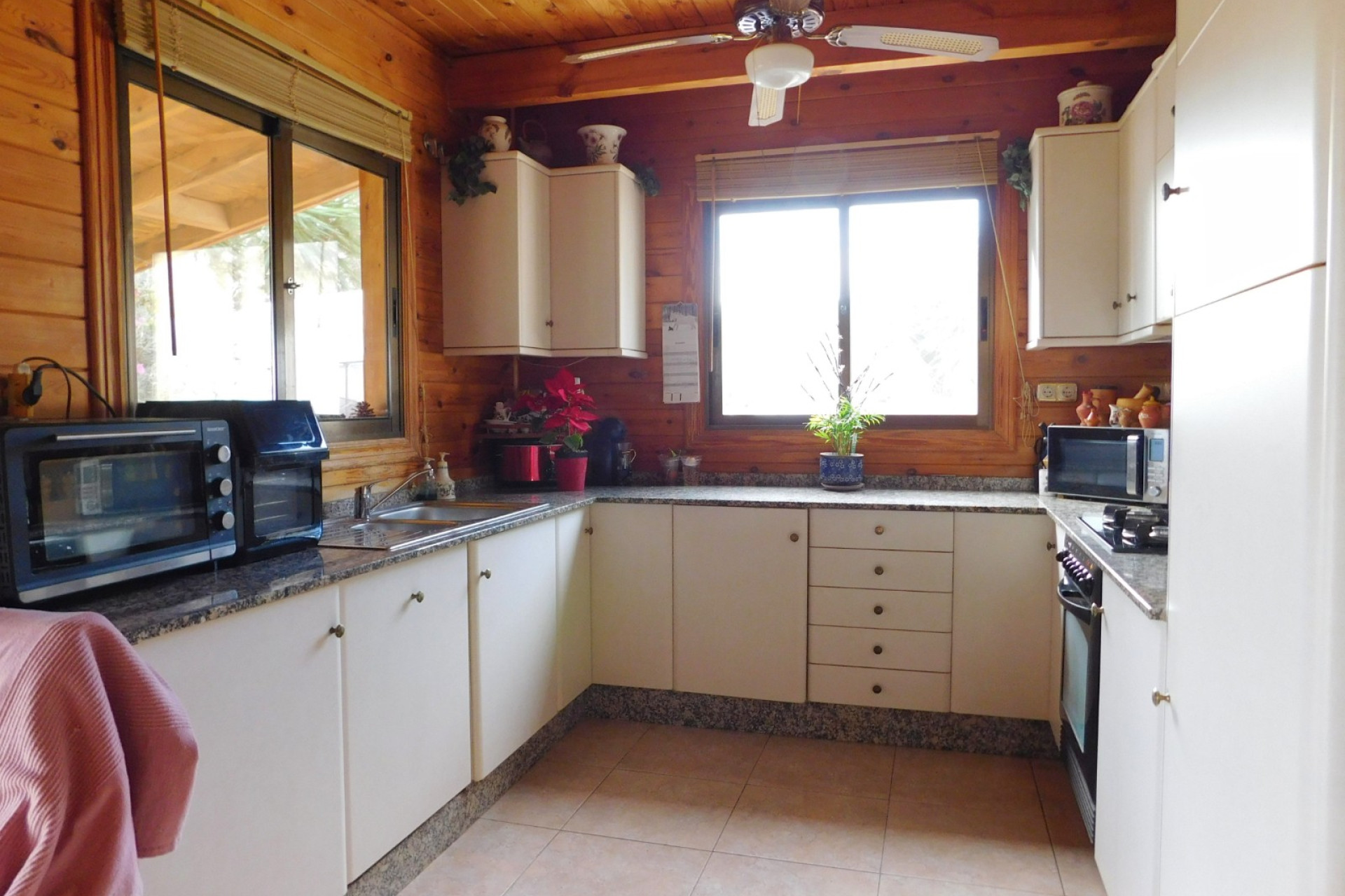 Resale - Finca - Country Property -
Torremendo