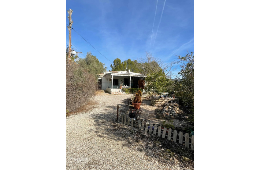 Resale - Finca / Country Property -
&Uacute;beda - &Uacute;beda Alicante