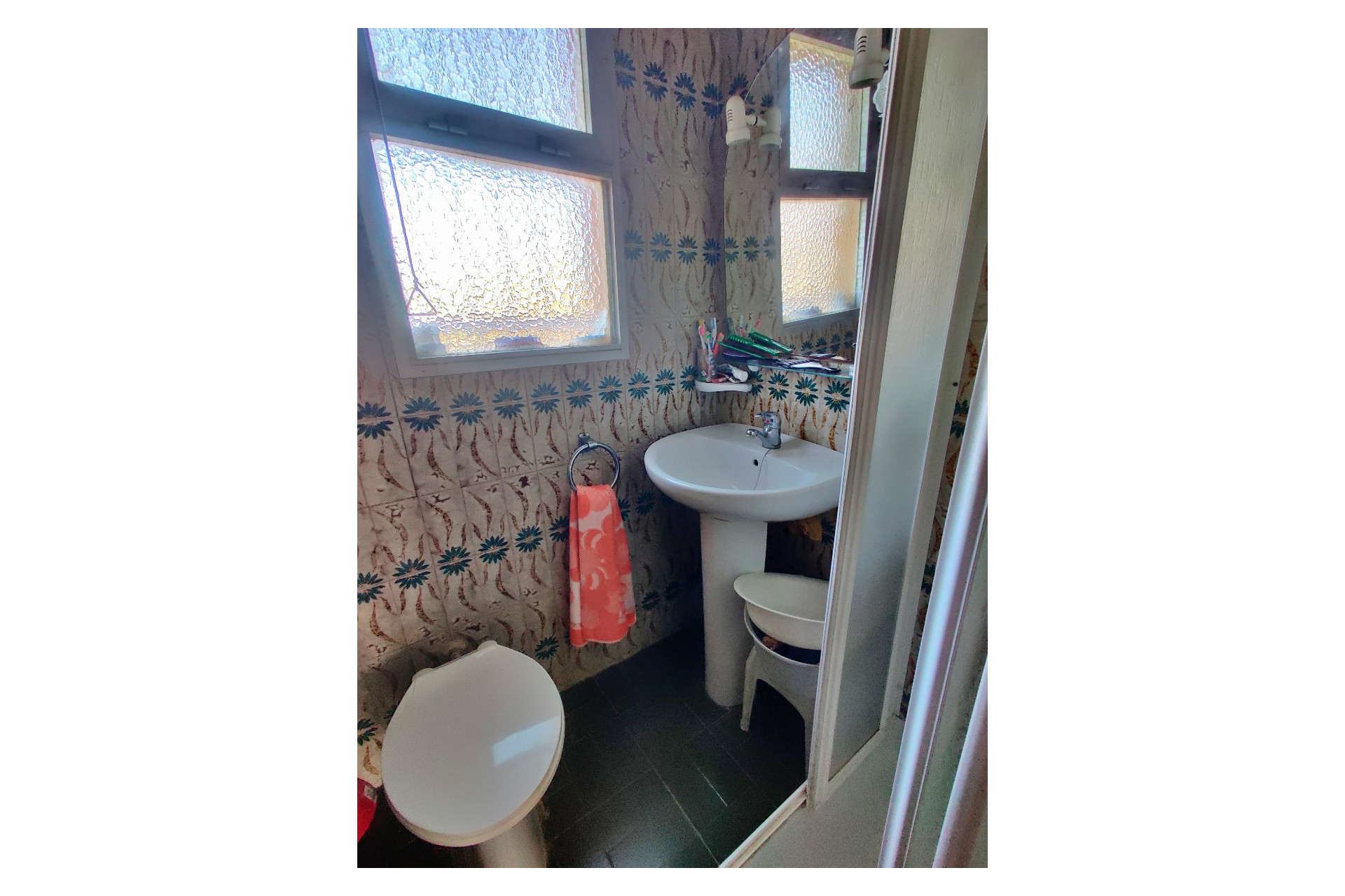 Resale - Finca / Country Property -
Villajoyosa