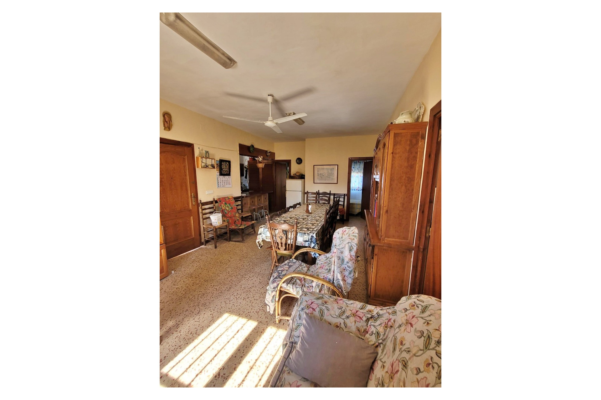 Resale - Finca / Country Property -
Villajoyosa