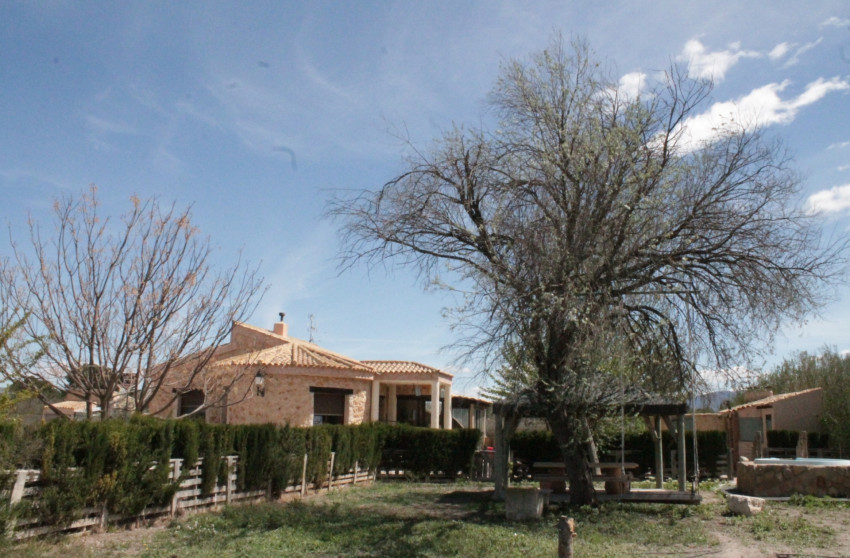 Resale - Finca / Country Property -
Villena - Villena Alicante