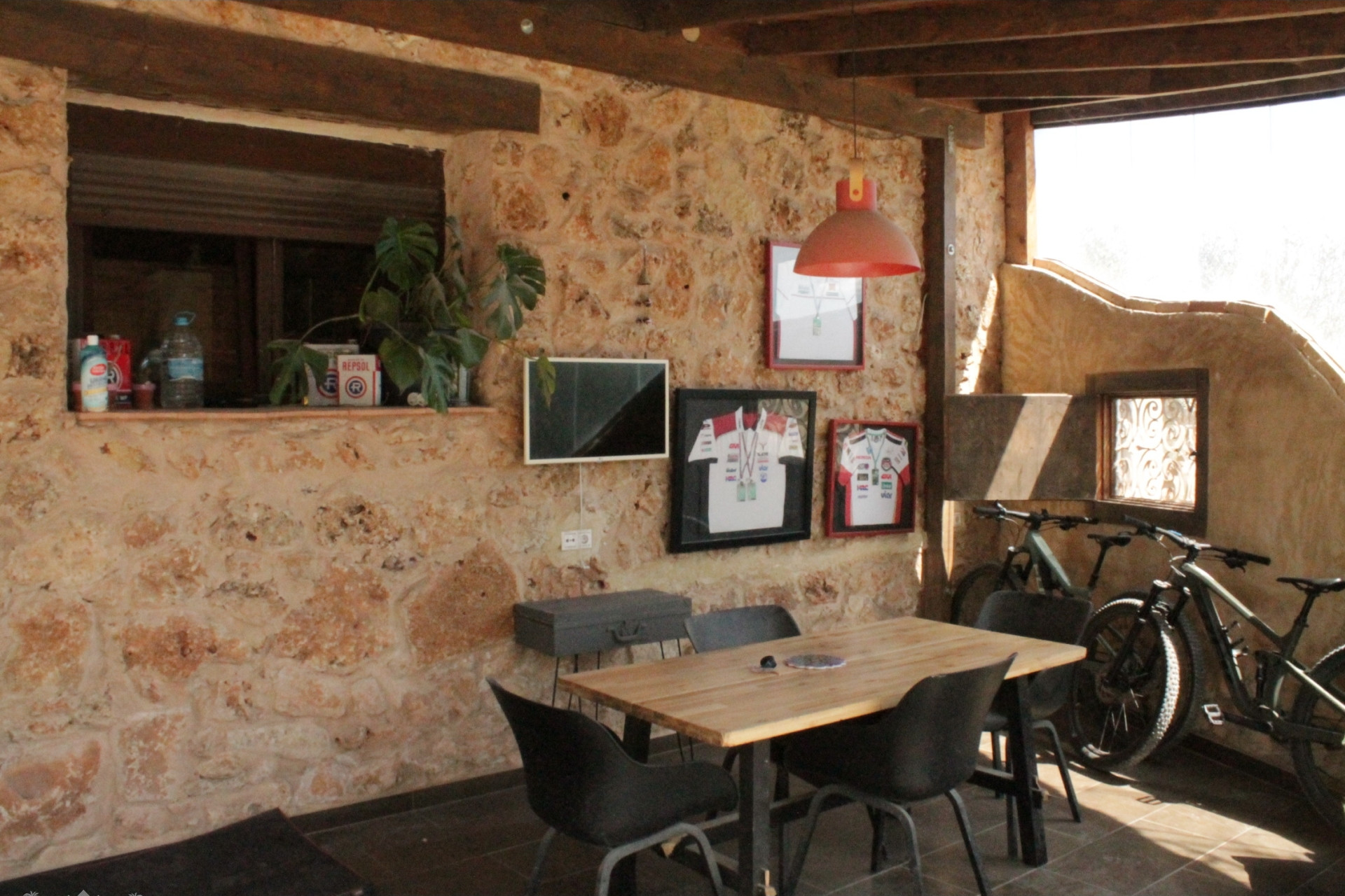 Resale - Finca / Country Property -
Villena - Villena Alicante