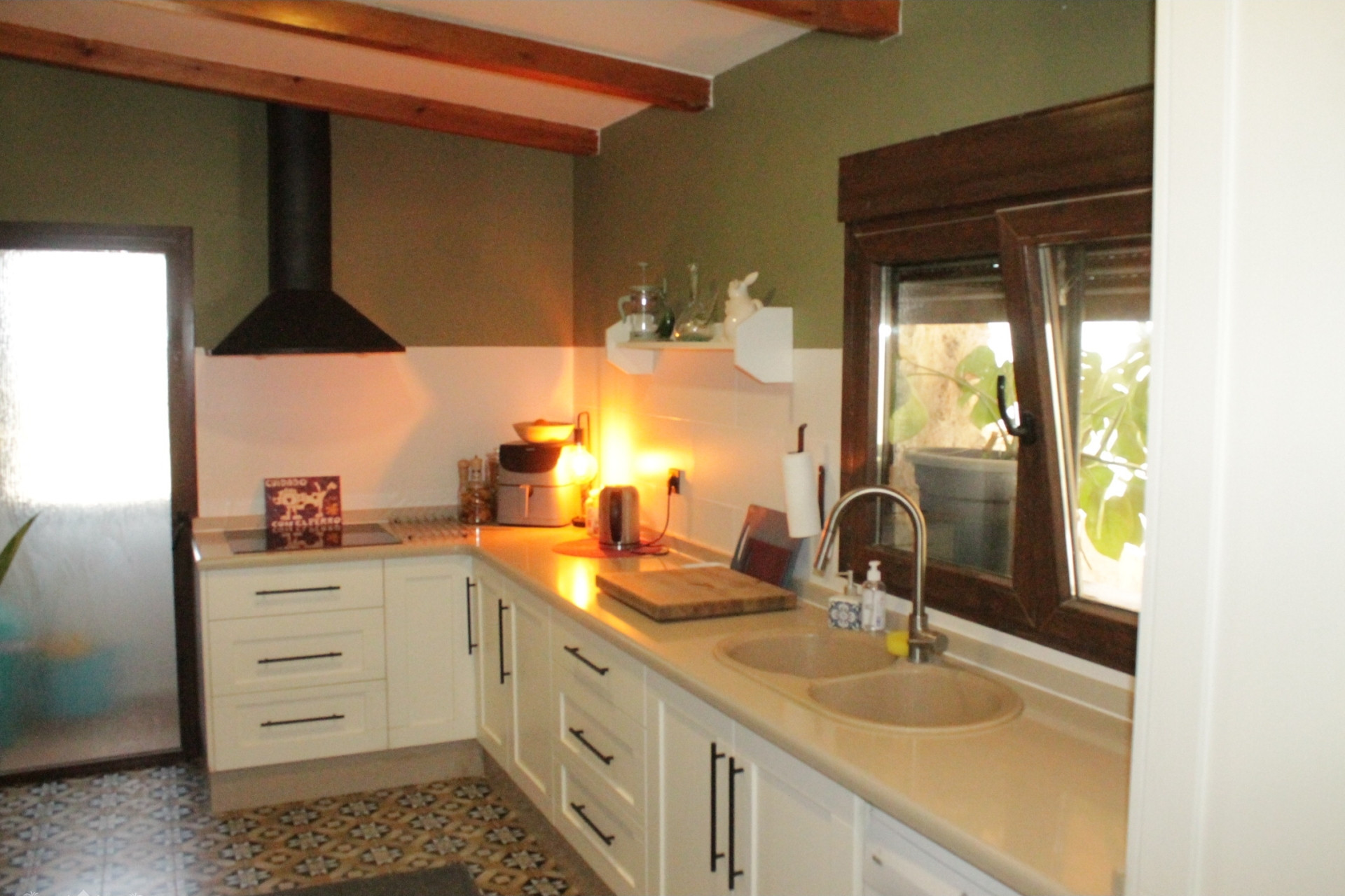 Resale - Finca / Country Property -
Villena - Villena Alicante