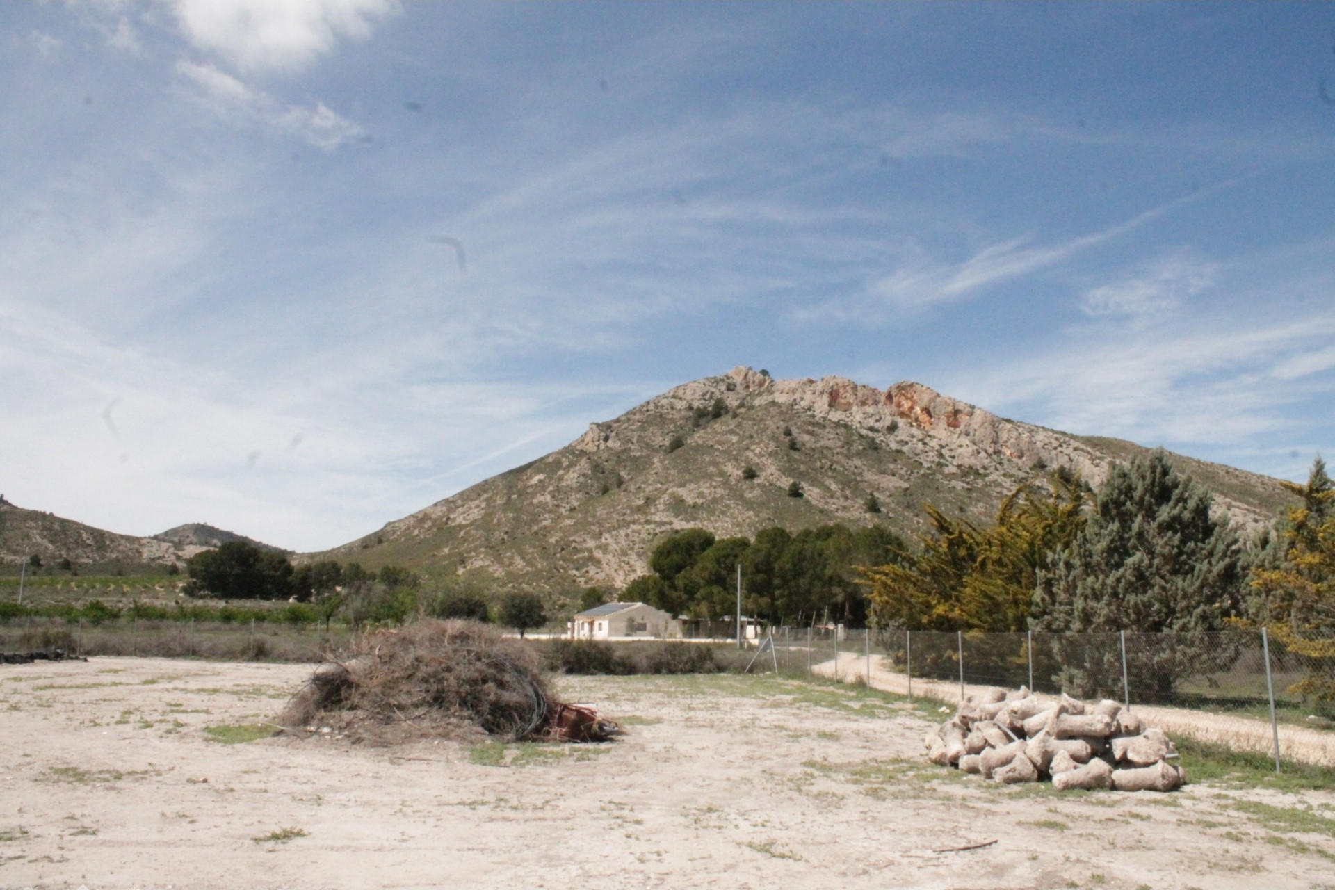 Resale - Finca / Country Property -
Villena - Villena Alicante