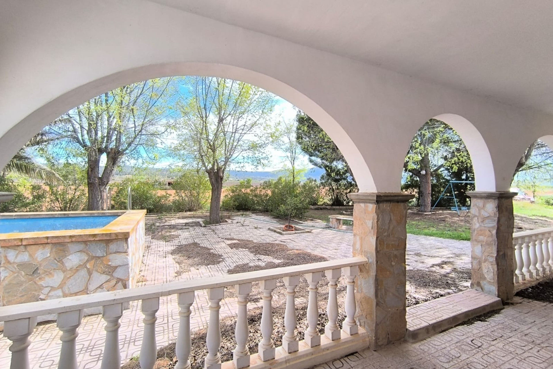 Resale - Finca - Country Property -
Yecla - Inland