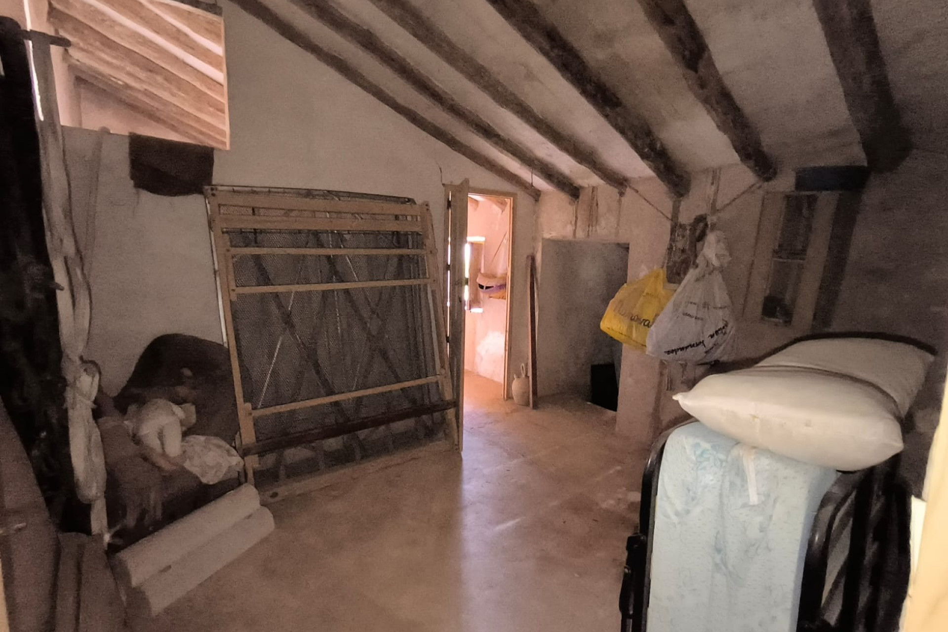 Resale - Finca / Country Property -
Yecla