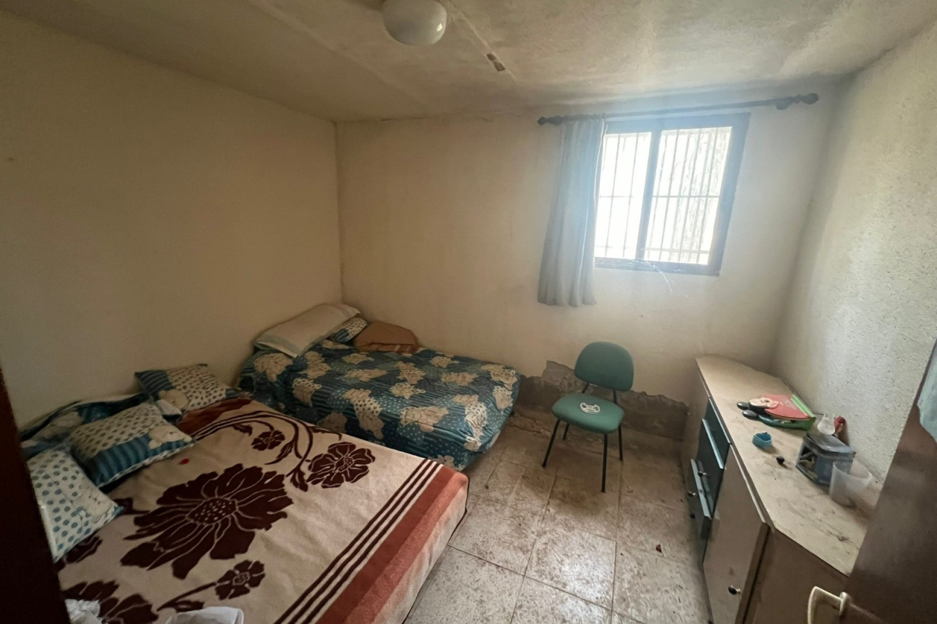 Resale - Finca / Country Property -
Yecla