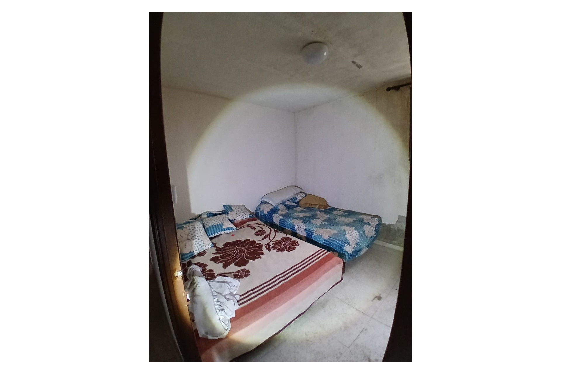 Resale - Finca / Country Property -
Yecla