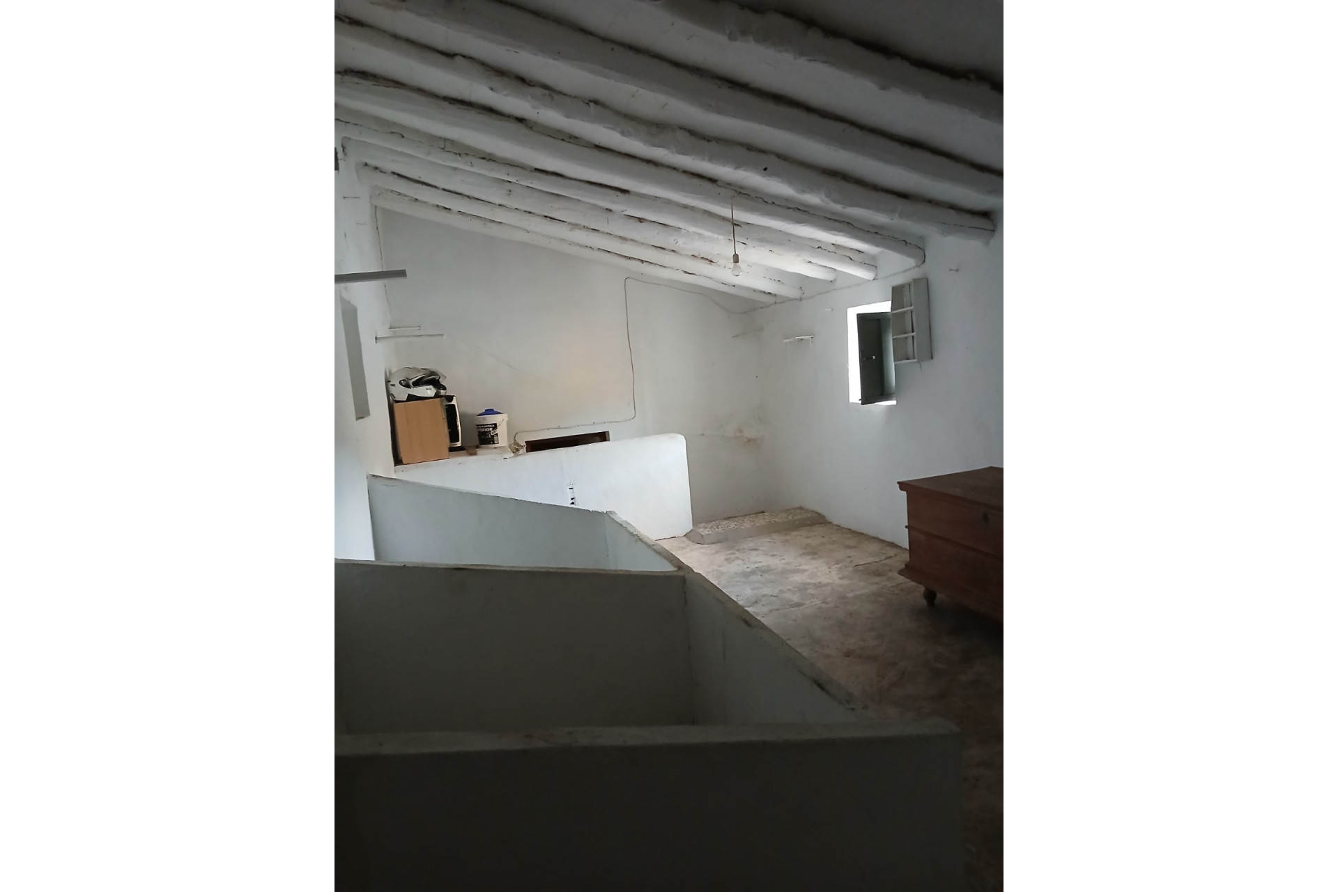 Resale - Finca / Country Property -
Yecla