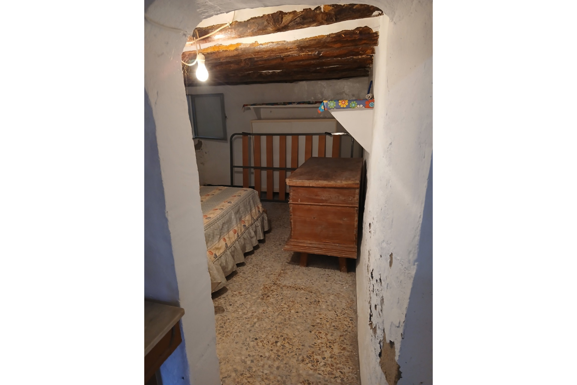 Resale - Finca / Country Property -
Yecla