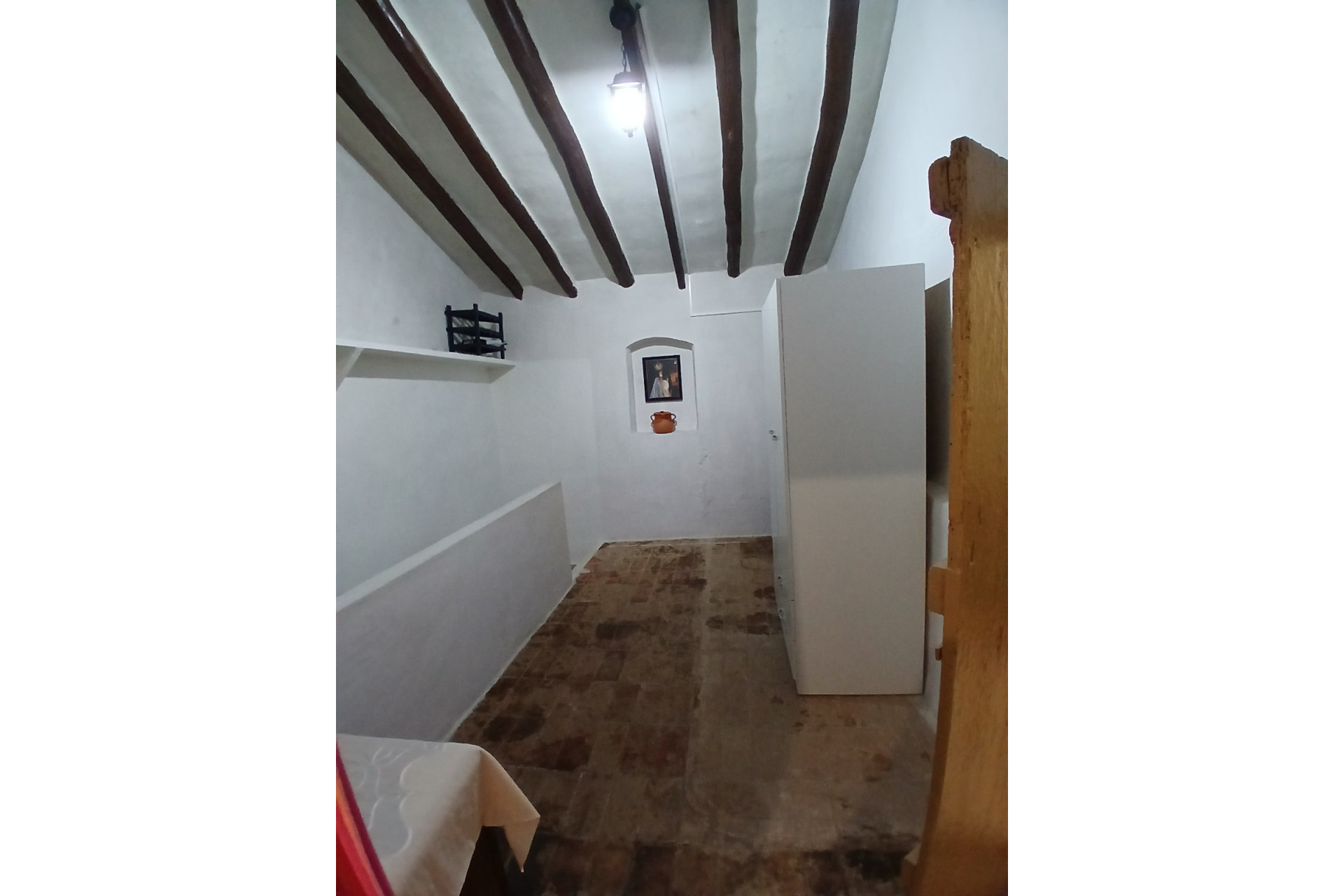 Resale - Finca / Country Property -
Yecla