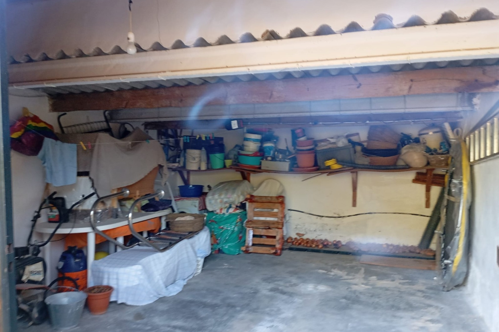 Resale - Finca / Country Property -
Yecla