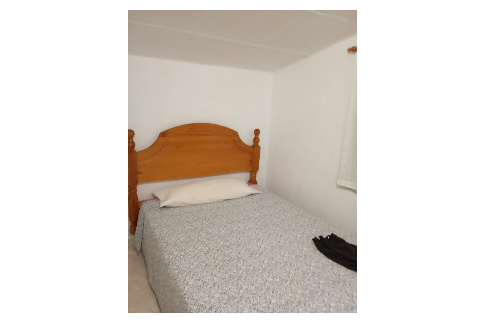 Resale - Finca / Country Property -
Yecla