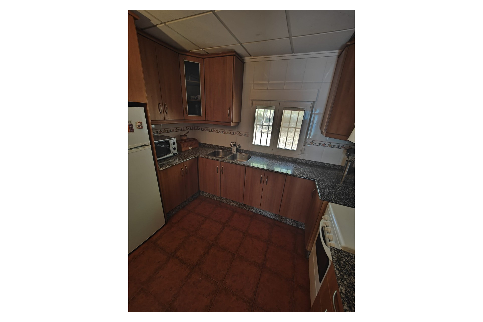 Resale - Finca / Country Property -
Yecla