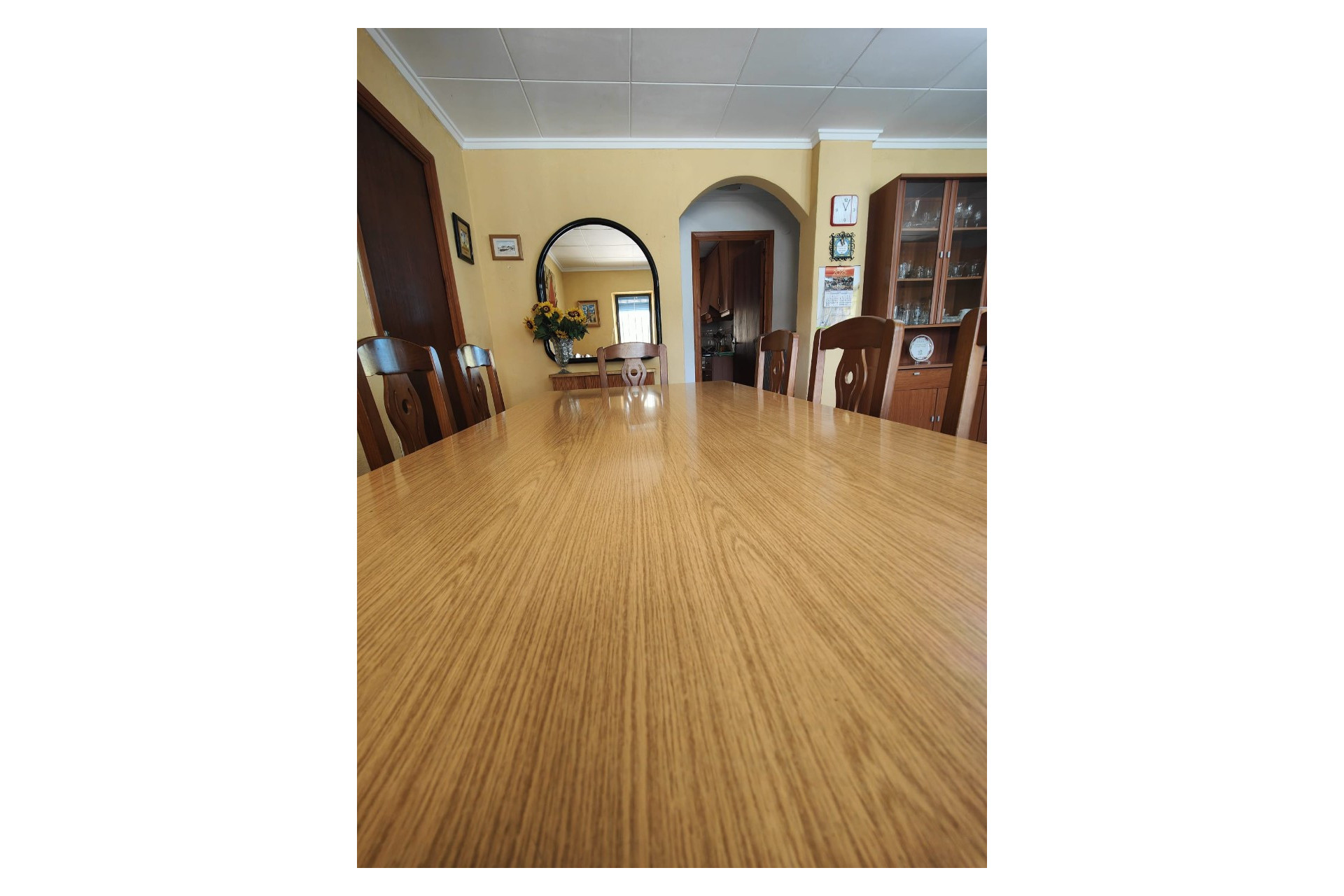 Resale - Finca / Country Property -
Yecla