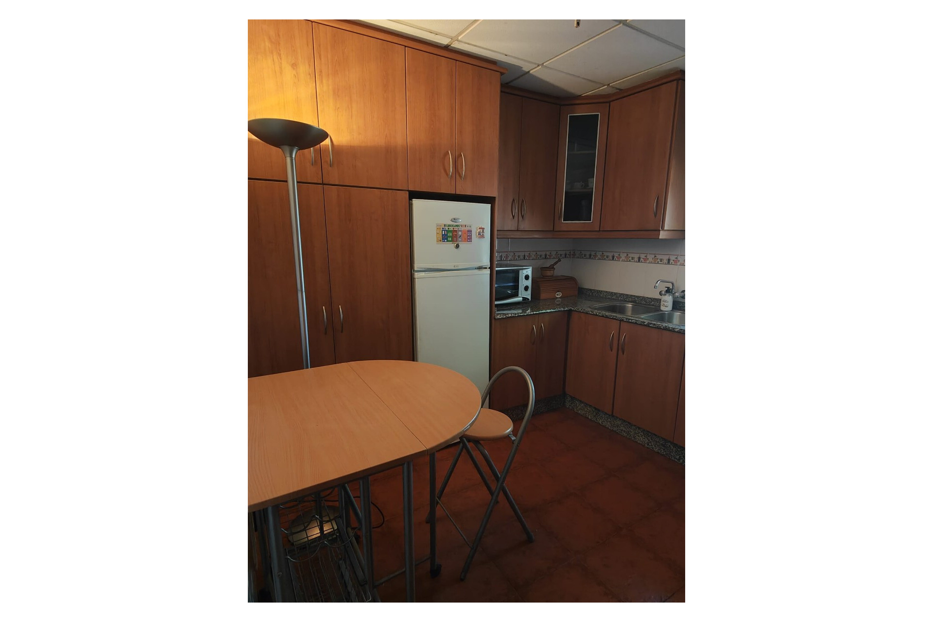 Resale - Finca / Country Property -
Yecla