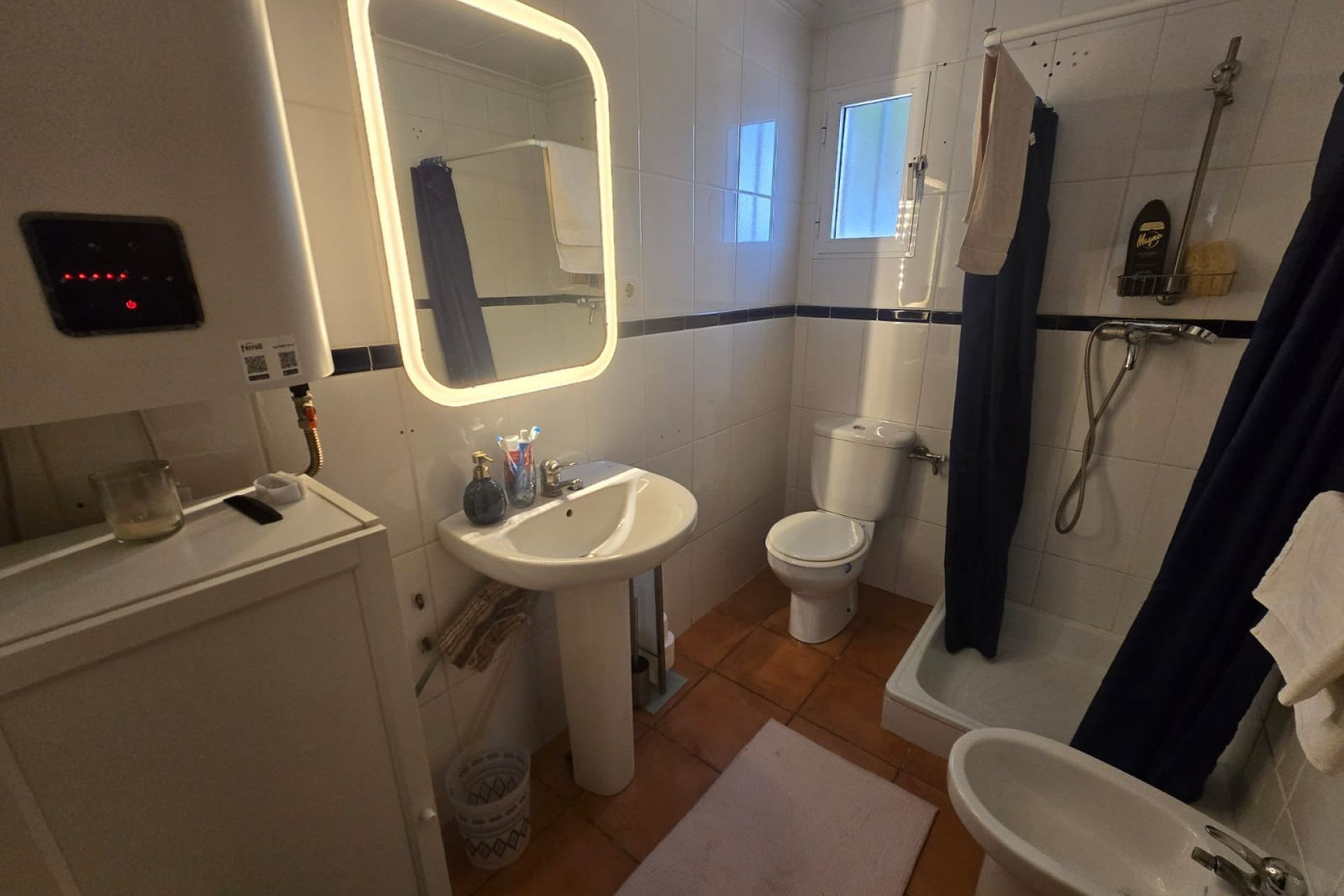 Resale - Finca - Country Property -
Yecla