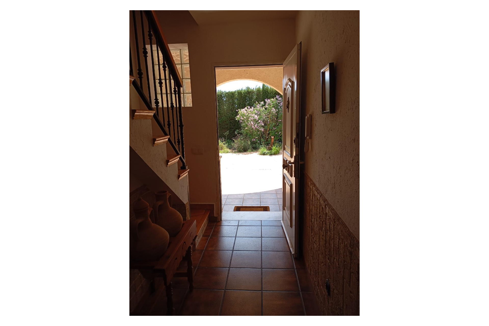 Resale - Finca - Country Property -
Yecla