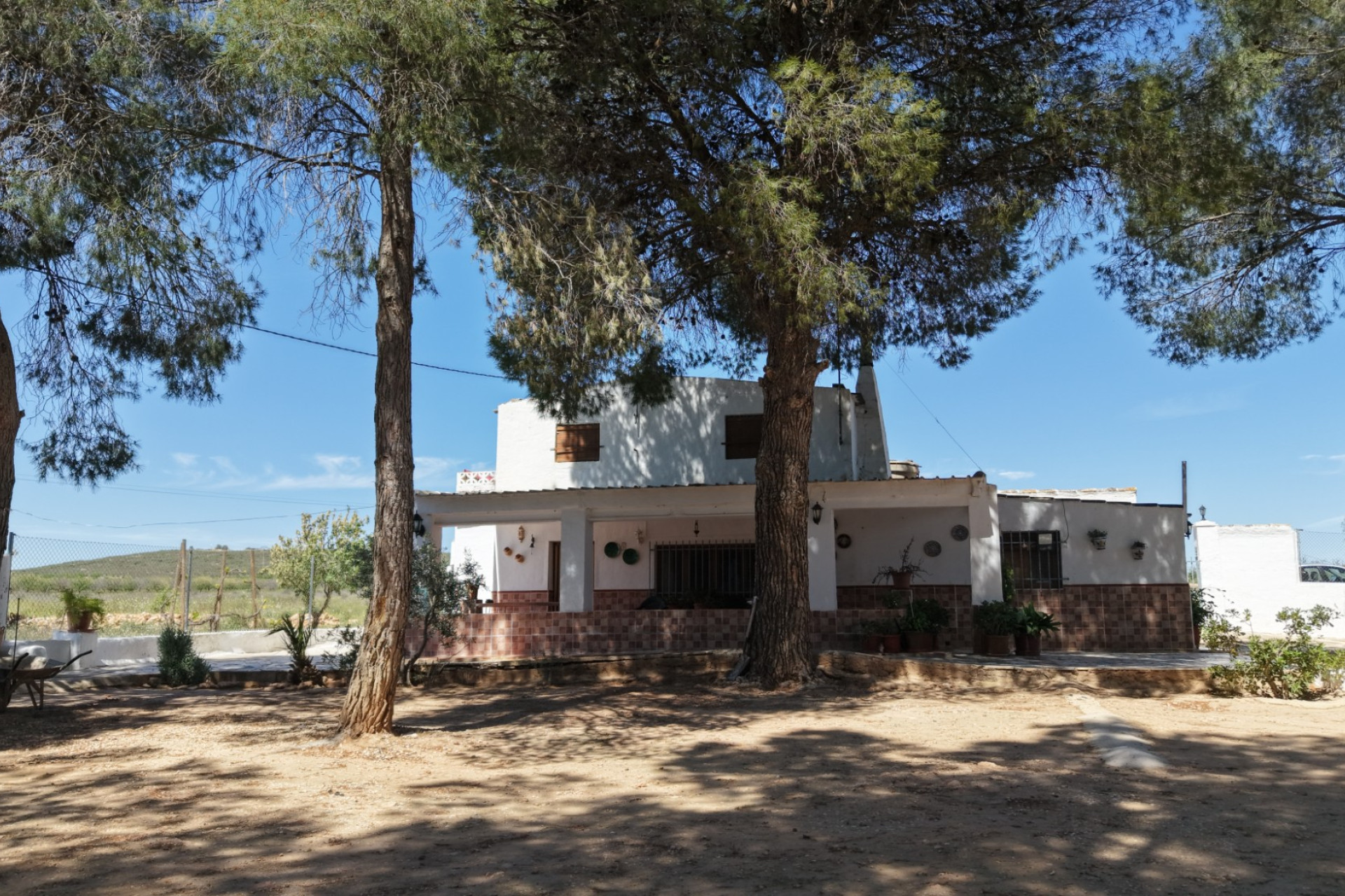 Resale - Finca - Country Property -
Yecla