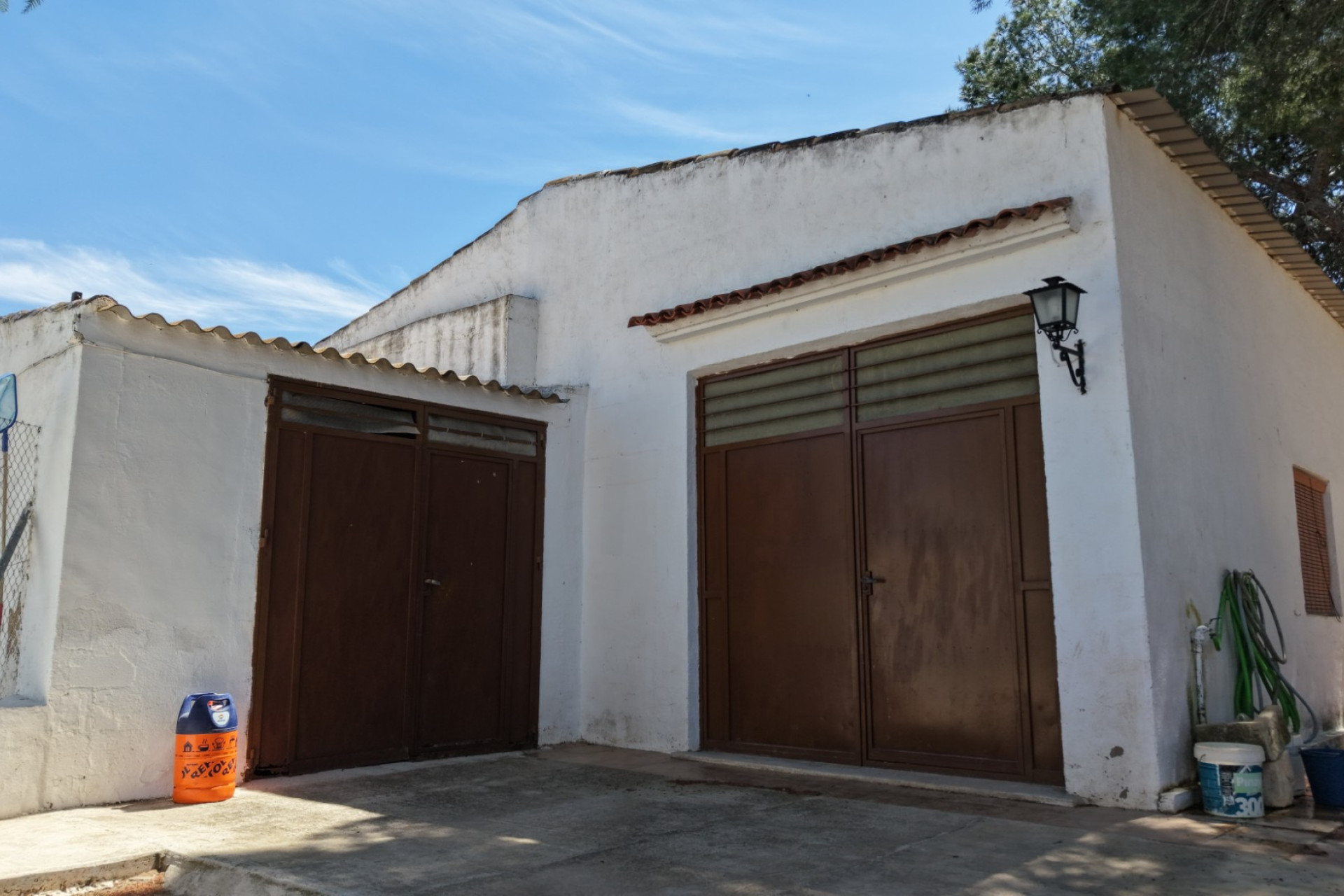 Resale - Finca - Country Property -
Yecla