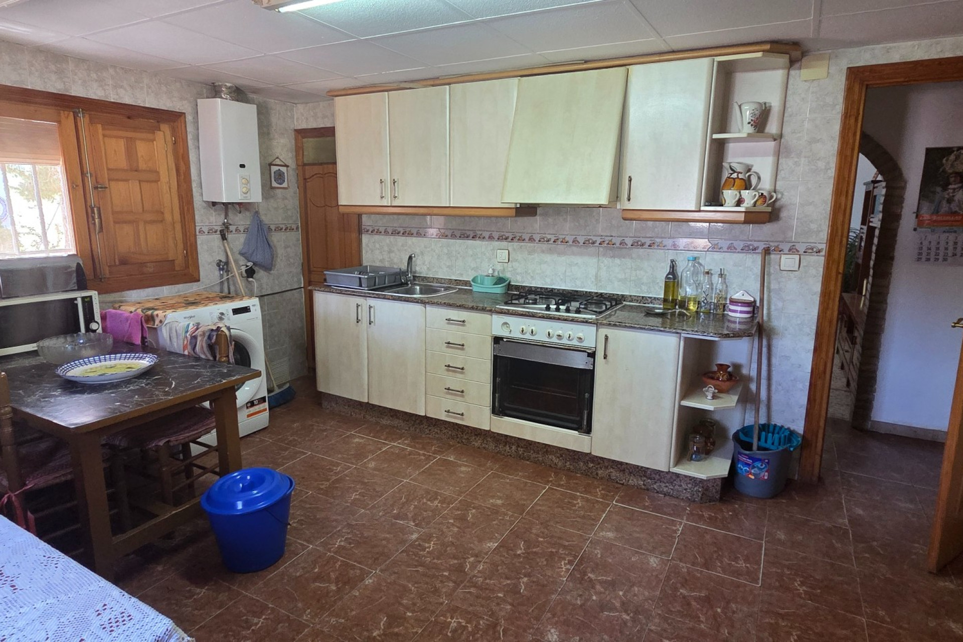 Resale - Finca - Country Property -
Yecla