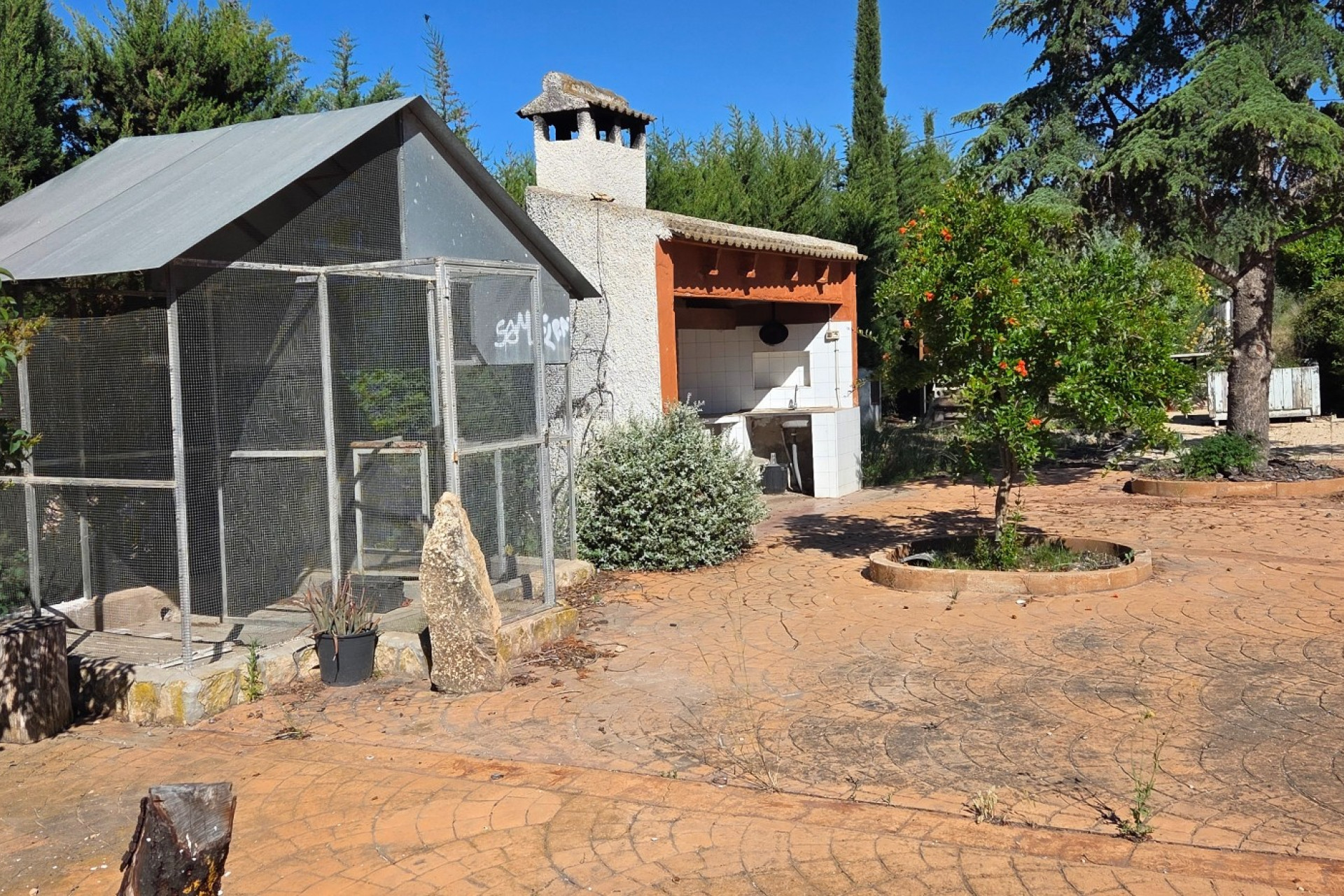 Resale - Finca - Country Property -
Yecla