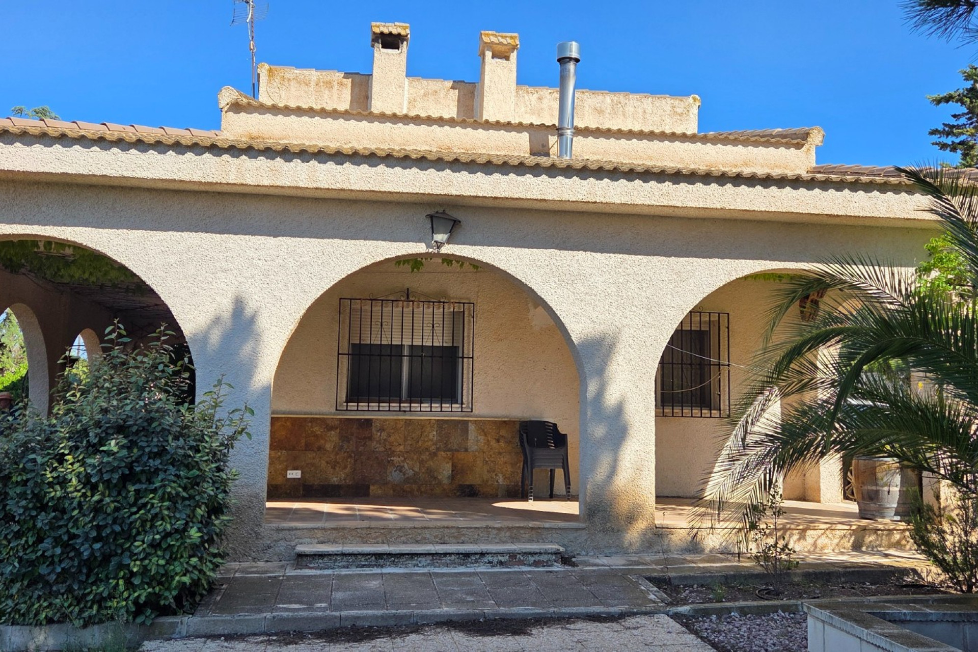 Resale - Finca - Country Property -
Yecla