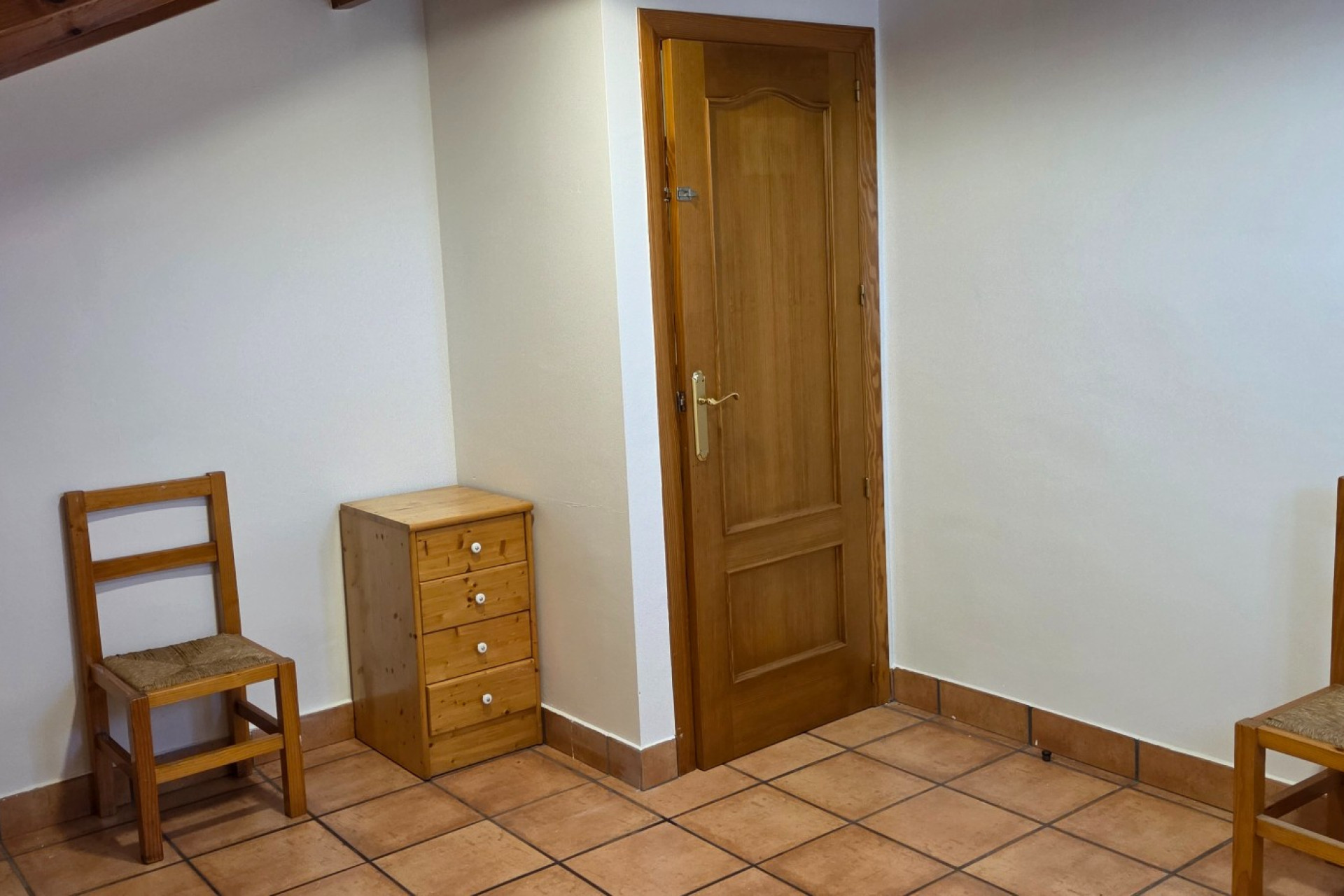 Resale - Finca - Country Property -
Yecla