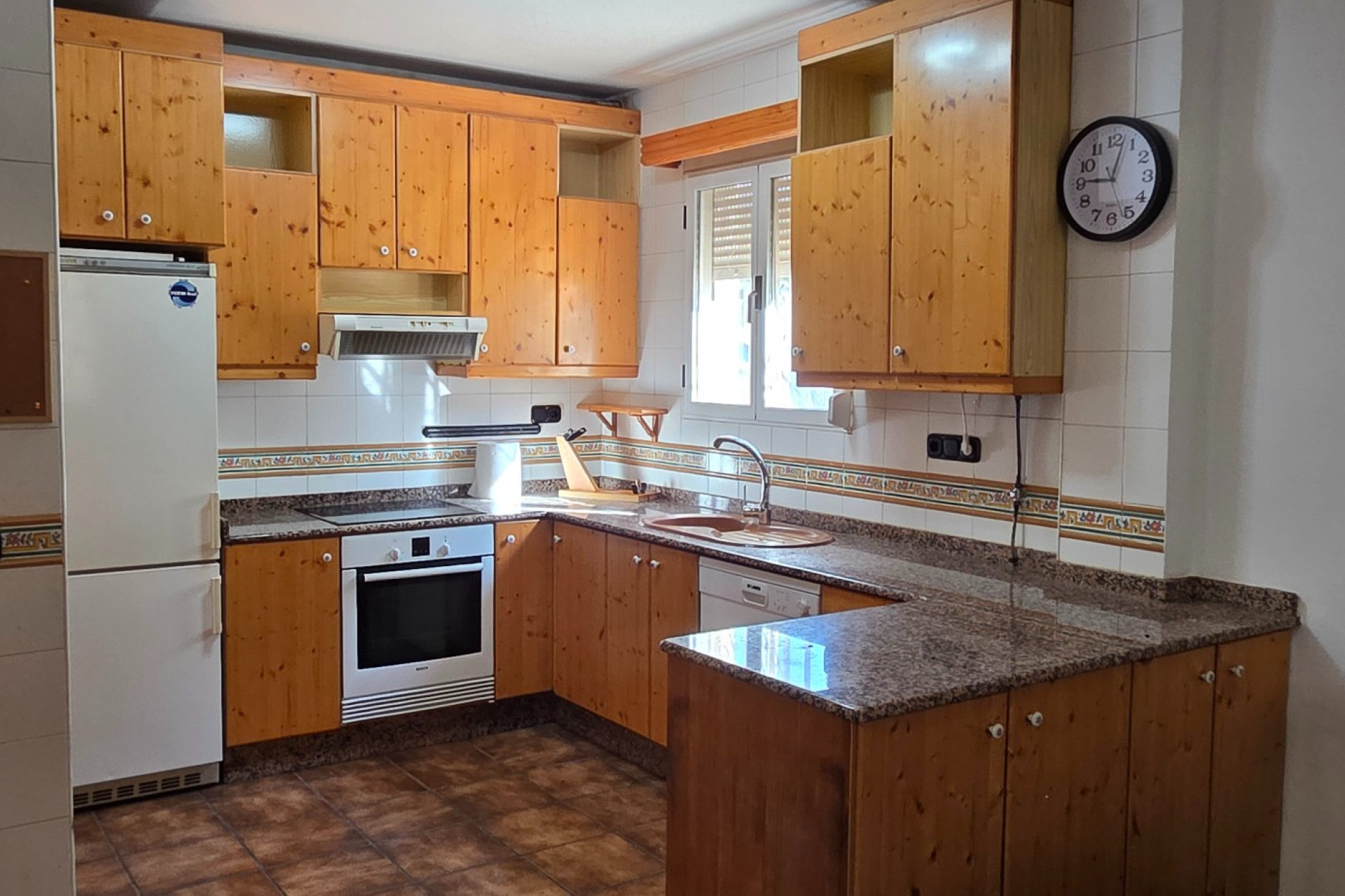 Resale - Finca - Country Property -
Yecla