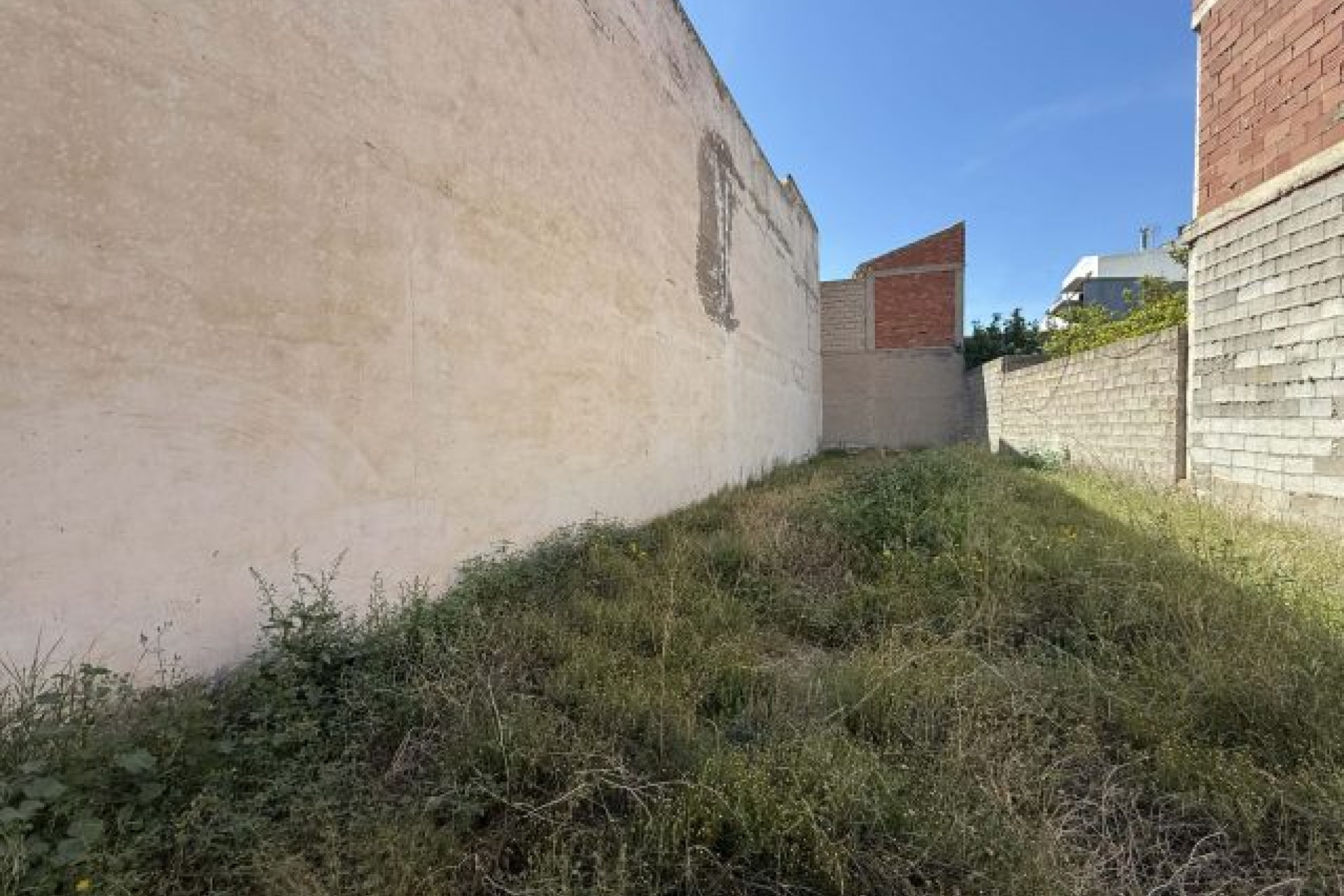 Resale - Land -
La Romana