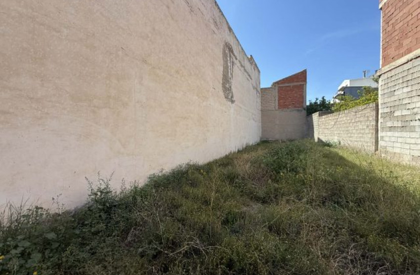 Resale - Land -
La Romana