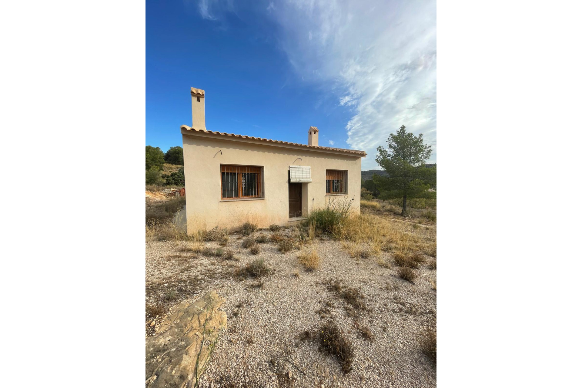 Resale - Land -
Pinoso - Pinoso Alicante