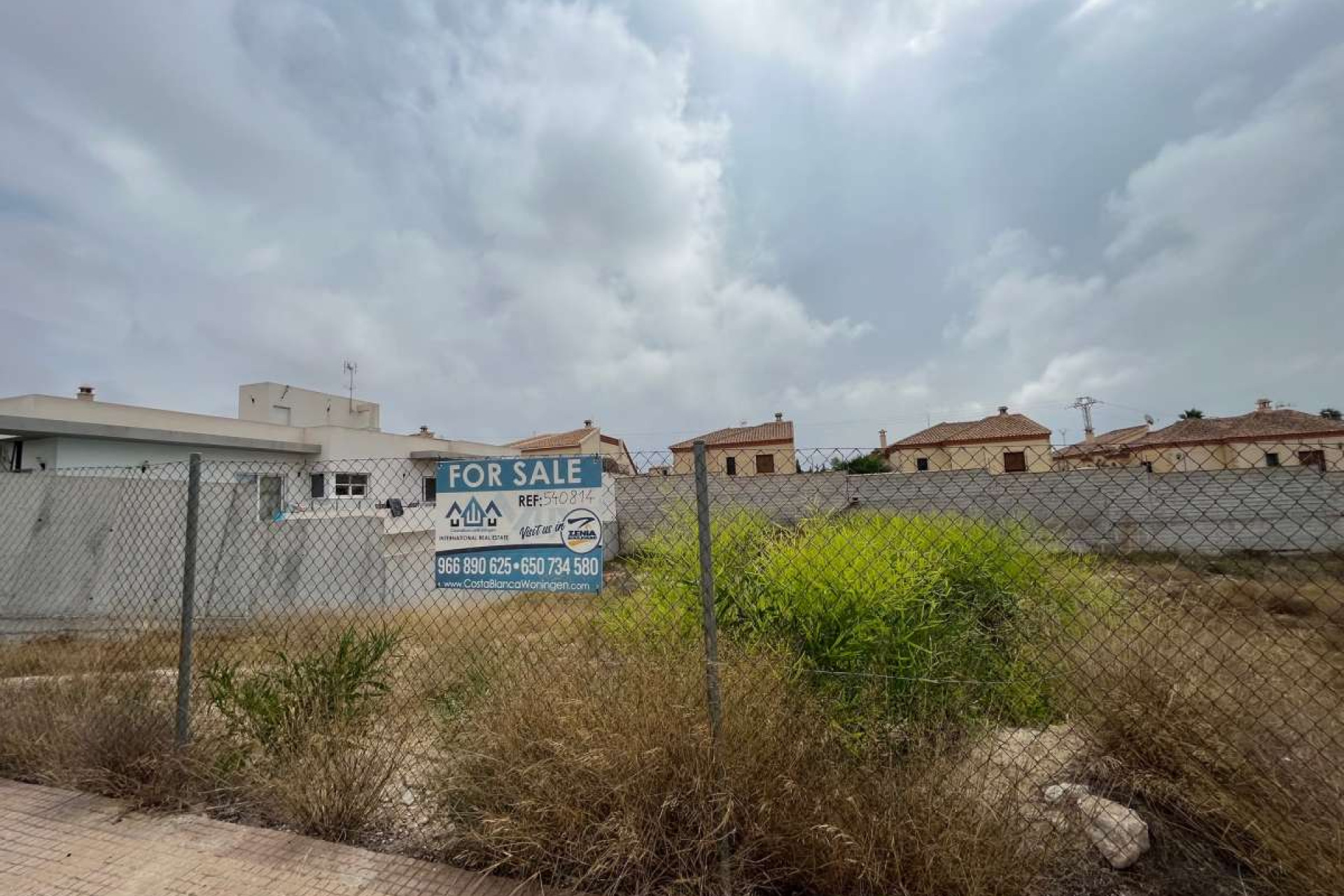 Resale - Land -
San Fulgencio