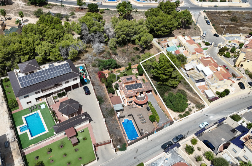 Resale - Land -
Villamartín