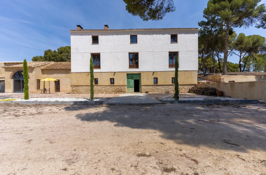 Resale - Others -
Castalla