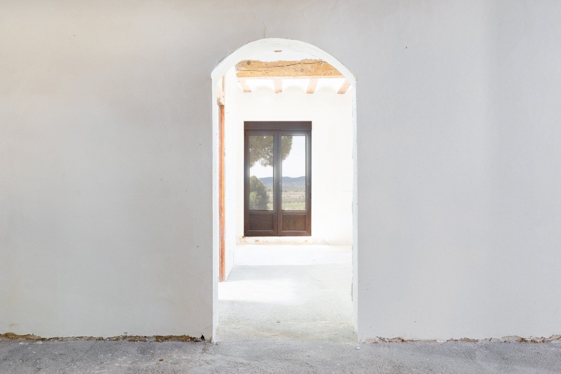 Resale - Others -
Castalla