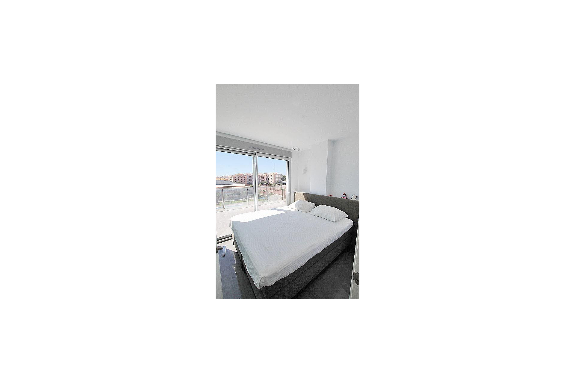 Resale - Penthouse -
Guardamar del Segura - Guardamar Playa