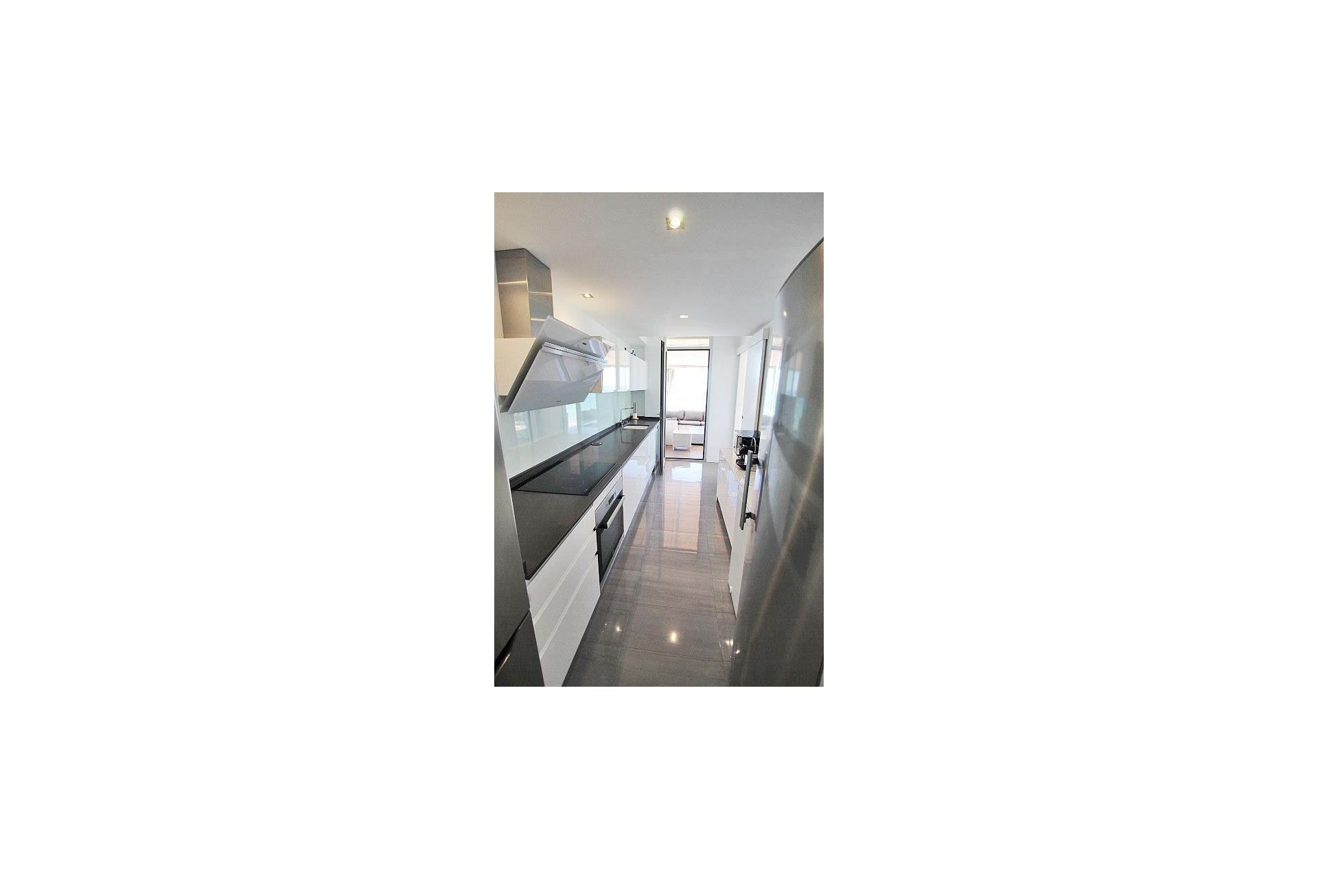 Resale - Penthouse -
Guardamar del Segura - Guardamar Playa