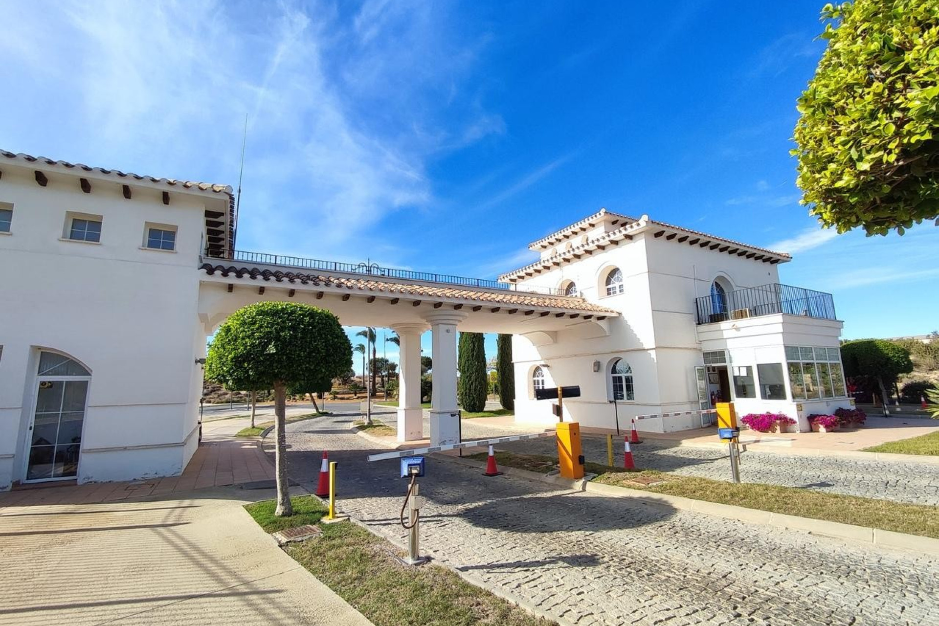 Resale - Penthouse -
Sucina