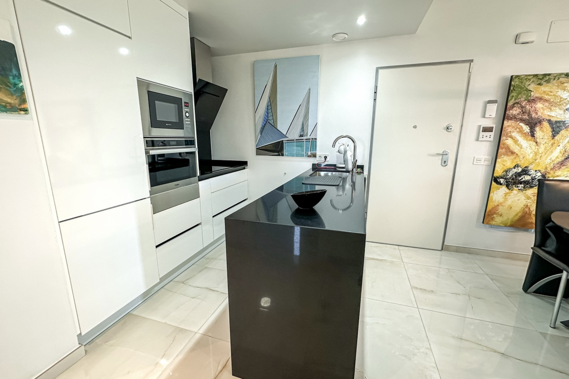 Resale - Penthouse -
Torrevieja - AMANECER