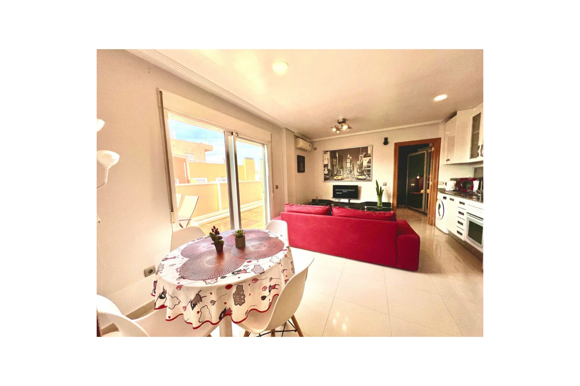 Resale - Penthouse -
Torrevieja - Centro