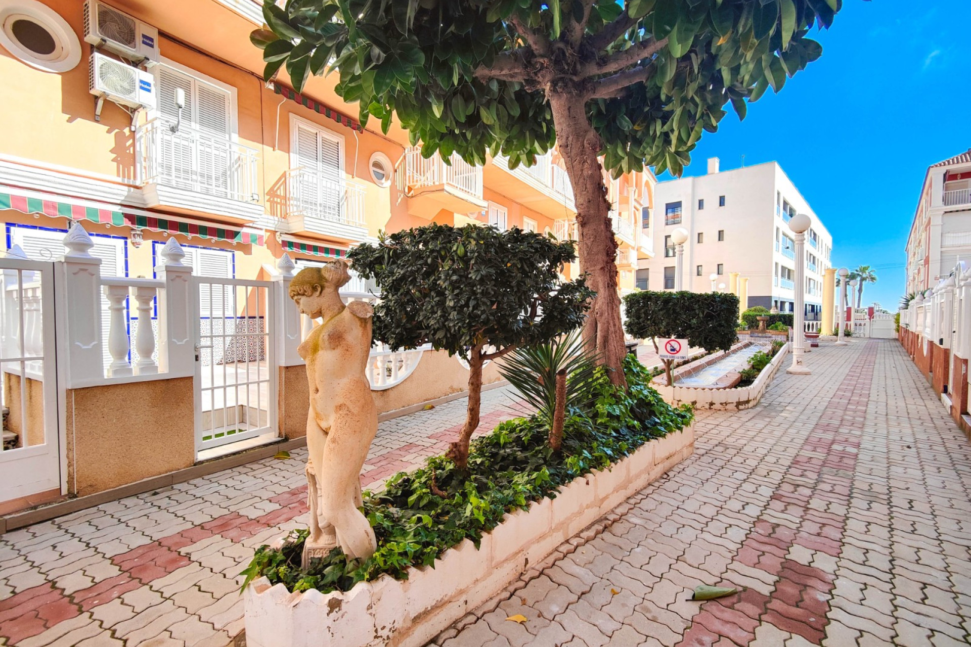 Resale - Penthouse -
Torrevieja - Costa Blanca