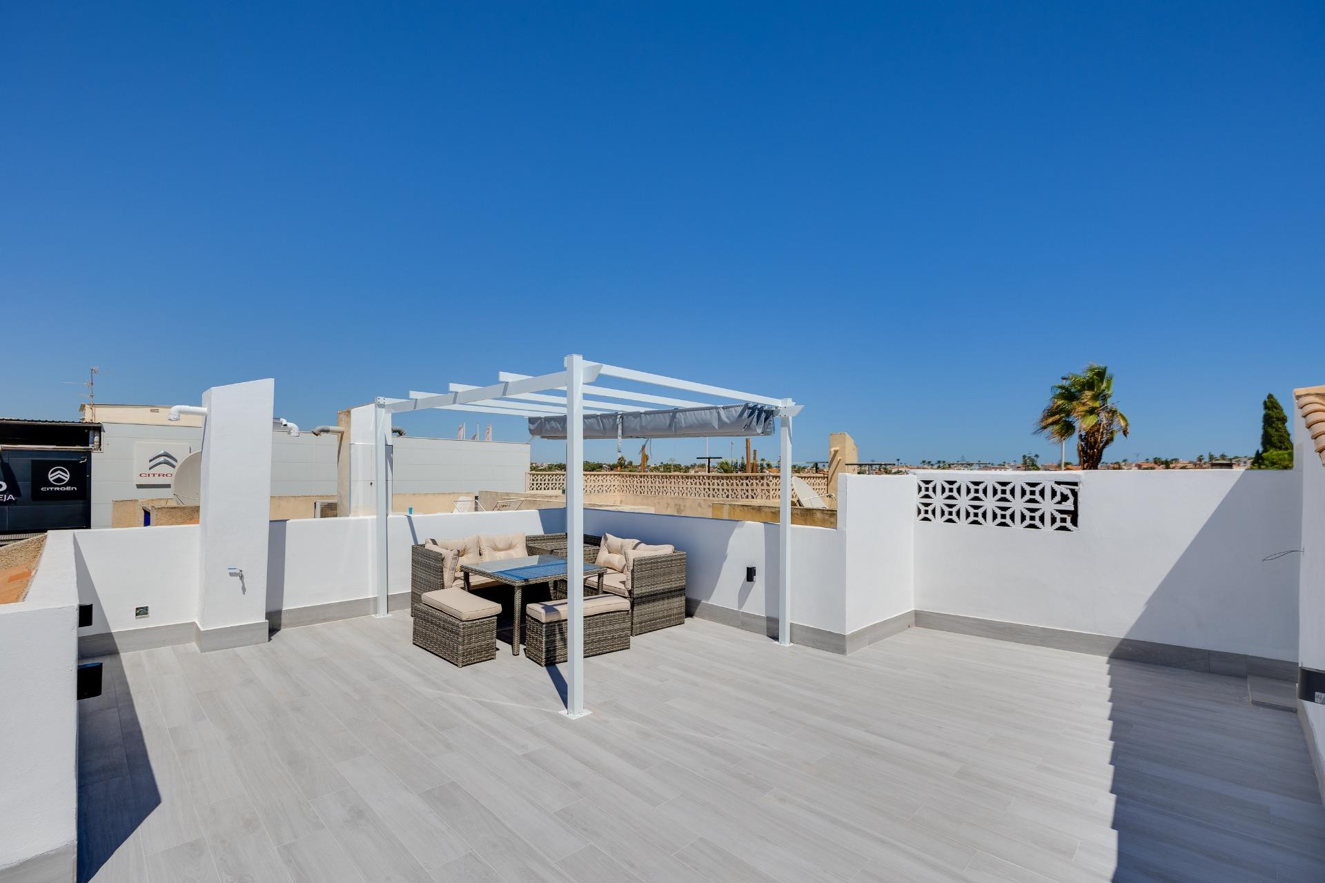 Resale - Penthouse -
Torrevieja - El Limonar