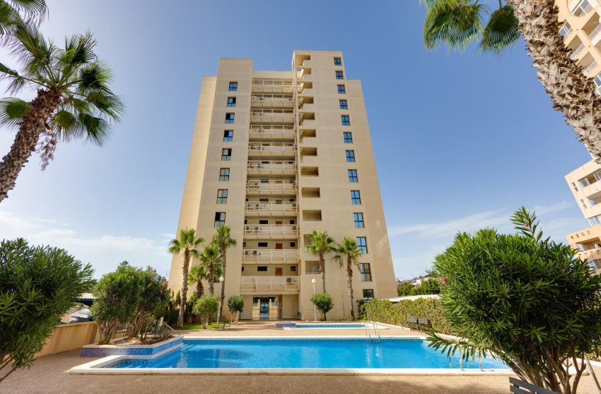 Resale - Penthouse -
Torrevieja - La Veleta